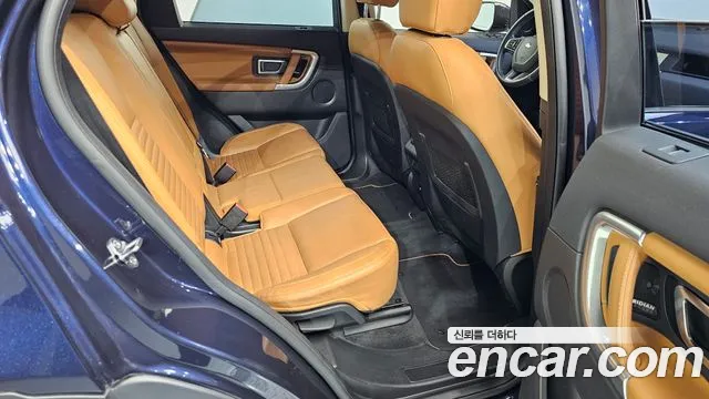 Land Rover Discovery Sport 2019 thumb 12