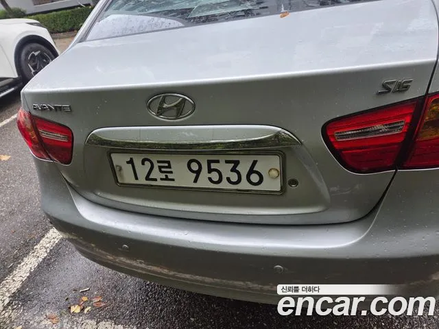Hyundai Avante 2009 thumb 5