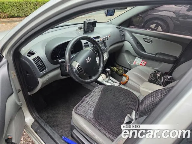 Hyundai Avante 2009 thumb 10