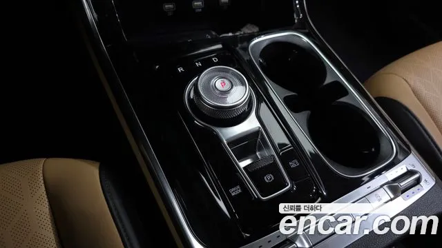 Kia Carnival 2021 thumb 8
