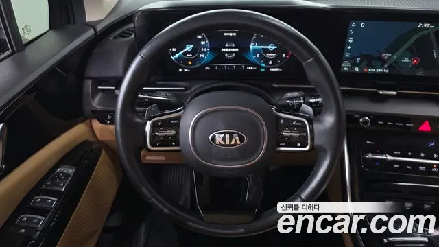 Kia Carnival 2021 thumb 12