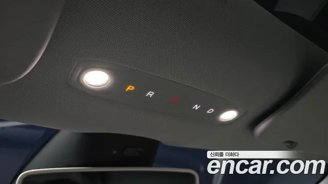 Tesla Model 3 2024 thumb 9