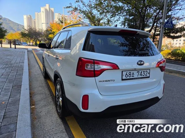 Kia Sorento 2014 thumb 4
