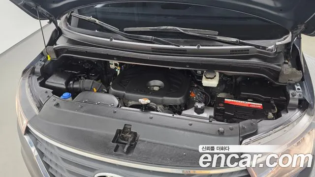Hyundai Starex 2018 thumb 6