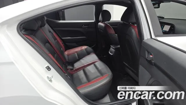 Hyundai Avante 2016 thumb 10