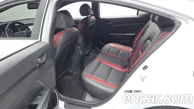 Hyundai Avante 2016 thumb 11