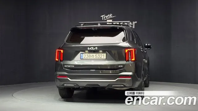 Kia Sorento 2024 thumb 4