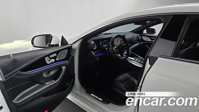 Mercedes-Benz AMG GT 2020 thumb 10