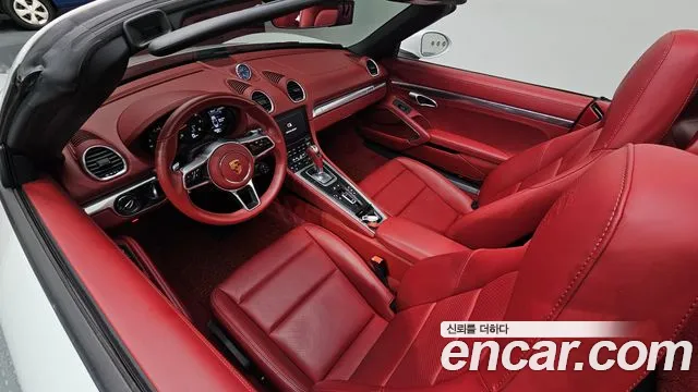 Porsche Cayman 2022 thumb 7