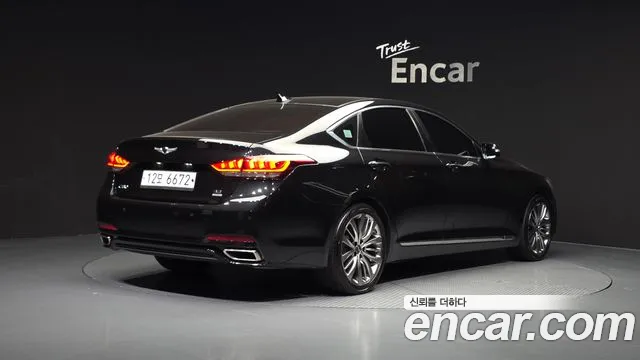 Genesis G80 2019 thumb 2