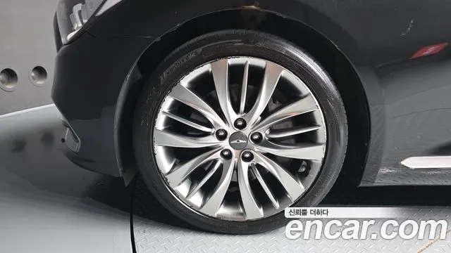 Genesis G80 2019 thumb 5