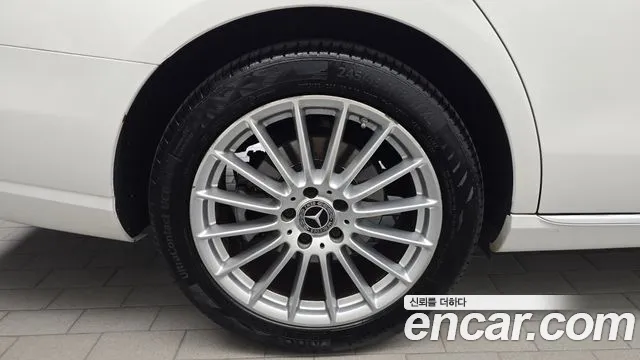 Mercedes-Benz E-Класс 2021 thumb 5