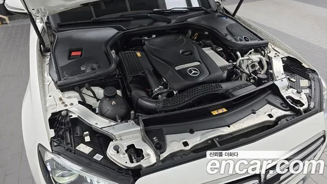 Mercedes-Benz E-Класс 2021 thumb 6