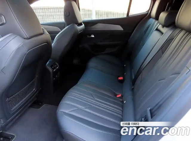 Peugeot 408 2024 thumb 6