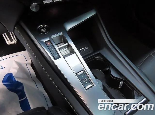 Peugeot 408 2024 thumb 10