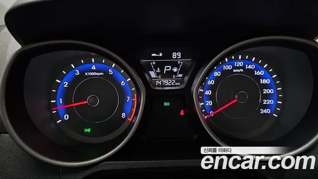 Hyundai Avante 2015 thumb 8