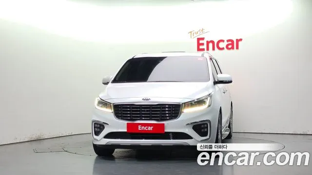 Kia Carnival 2018 thumb 3