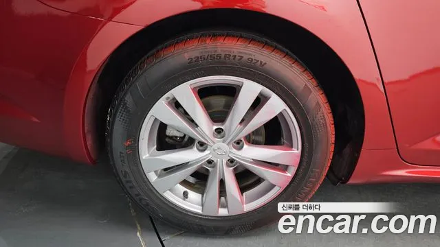 Renault-KoreaSamsung Megane 2016 thumb 5