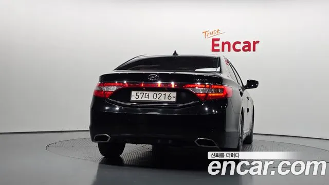Hyundai Grandeur 2016 thumb 4