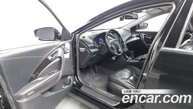 Hyundai Grandeur 2016 thumb 10