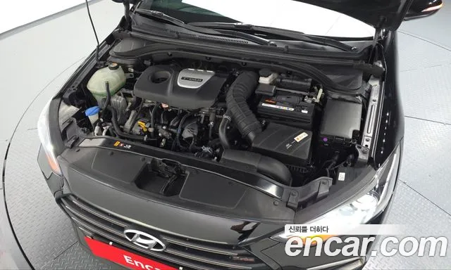 Hyundai Avante 2018 thumb 5
