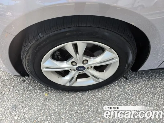 Ford Focus 2013 thumb 5
