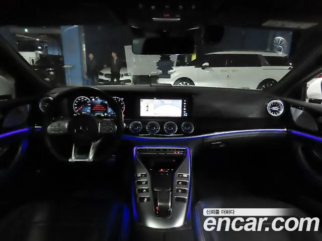 Mercedes-Benz AMG GT 2021 thumb 5