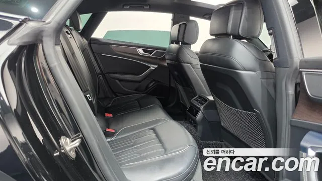 Audi A7 2022 thumb 11