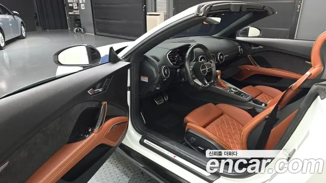 Audi TT 2016 thumb 10