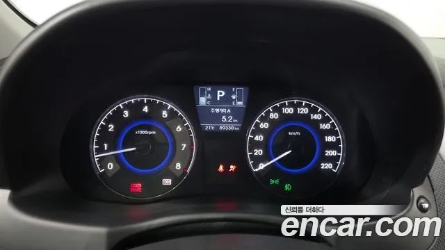Hyundai Accent 2017 thumb 8