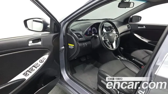 Hyundai Accent 2017 thumb 10