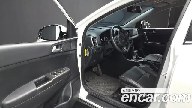 Kia Sportage 2018 thumb 10