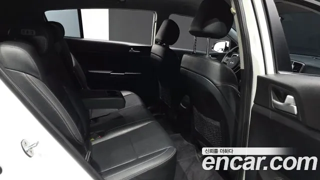Kia Sportage 2018 thumb 11
