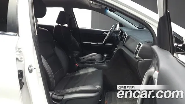 Kia Sportage 2018 thumb 12