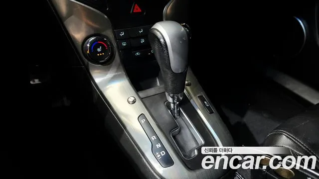 ChevroletGMDaewoo Cruze 2013 thumb 9
