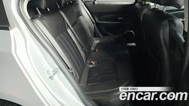 ChevroletGMDaewoo Cruze 2013 thumb 11