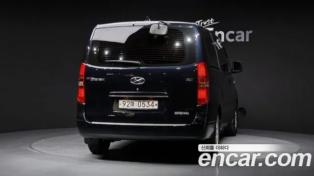 Hyundai Starex 2019 thumb 4