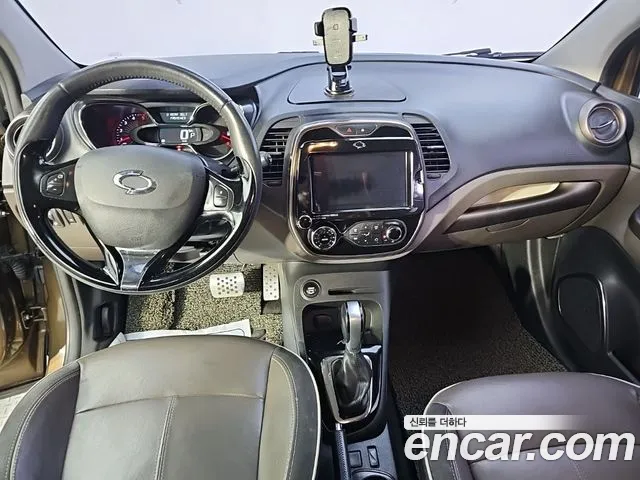 Renault-KoreaSamsung Captur 2016 thumb 5