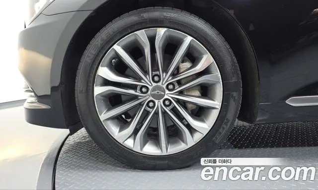 Hyundai Genesis 2014 thumb 4