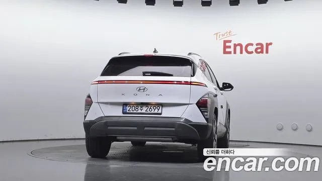 Hyundai Kona 2023 thumb 4