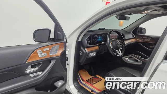 Mercedes-Benz GLE 2020 thumb 10