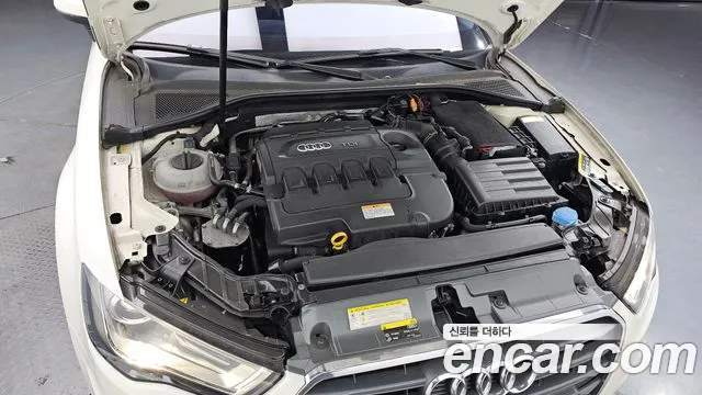 Audi A3 2014 thumb 6