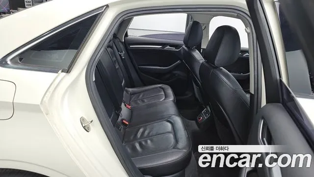 Audi A3 2014 thumb 11
