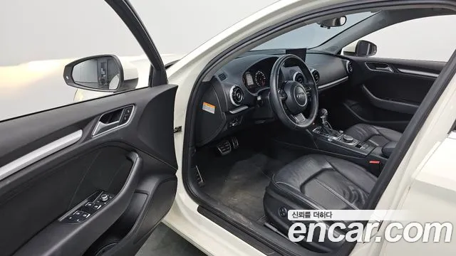 Audi A3 2014 thumb 12
