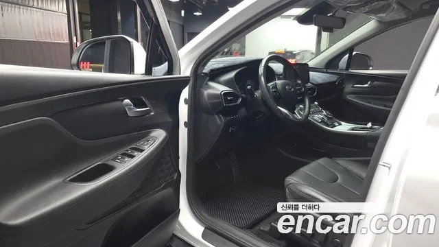 Hyundai Santa Fe 2023 thumb 10