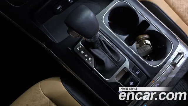 Kia Carnival 2022 thumb 8