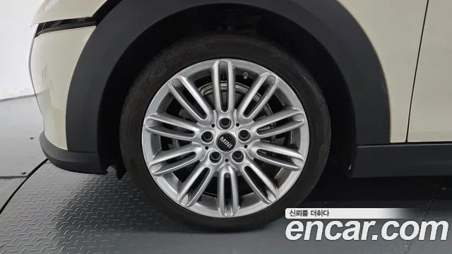 MINI Hatch 2022 thumb 4
