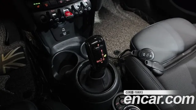 MINI Hatch 2022 thumb 8