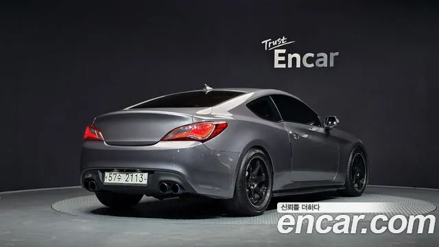 Hyundai Genesis 2009 thumb 2