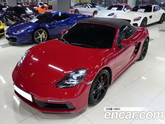 Porsche Cayman 2019 thumb 4
